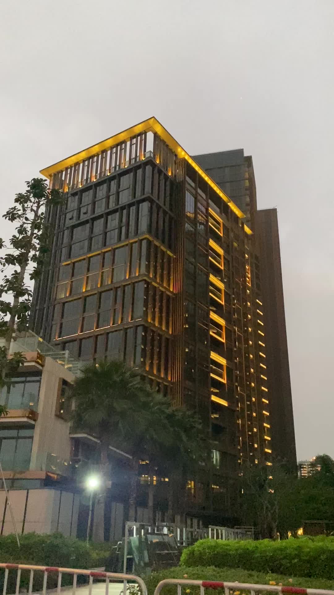 Căn hộ Sun Feliza Suites (Sun Grand City Cầu Giấy), 2 PN, 74 m²