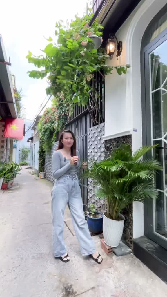 🏡BÁN NHÀ HẺM XE HƠI  417// Quang Trung P10 GV