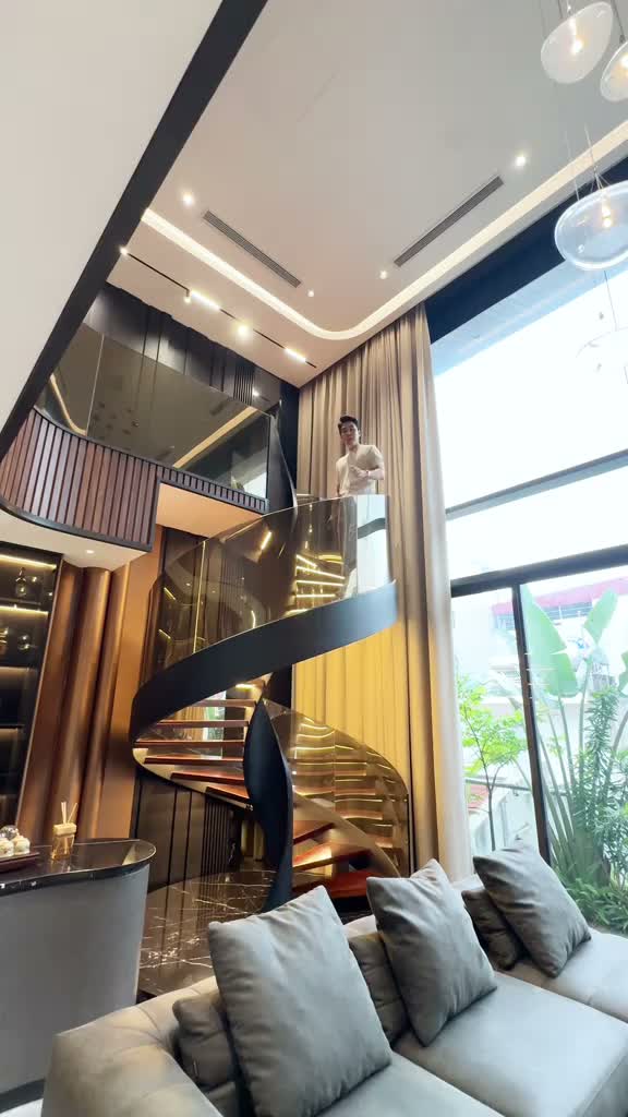 Tô Vĩnh Diện - Thanh Xuân - 81m2 - MT 8m - 7 tầng thang máy