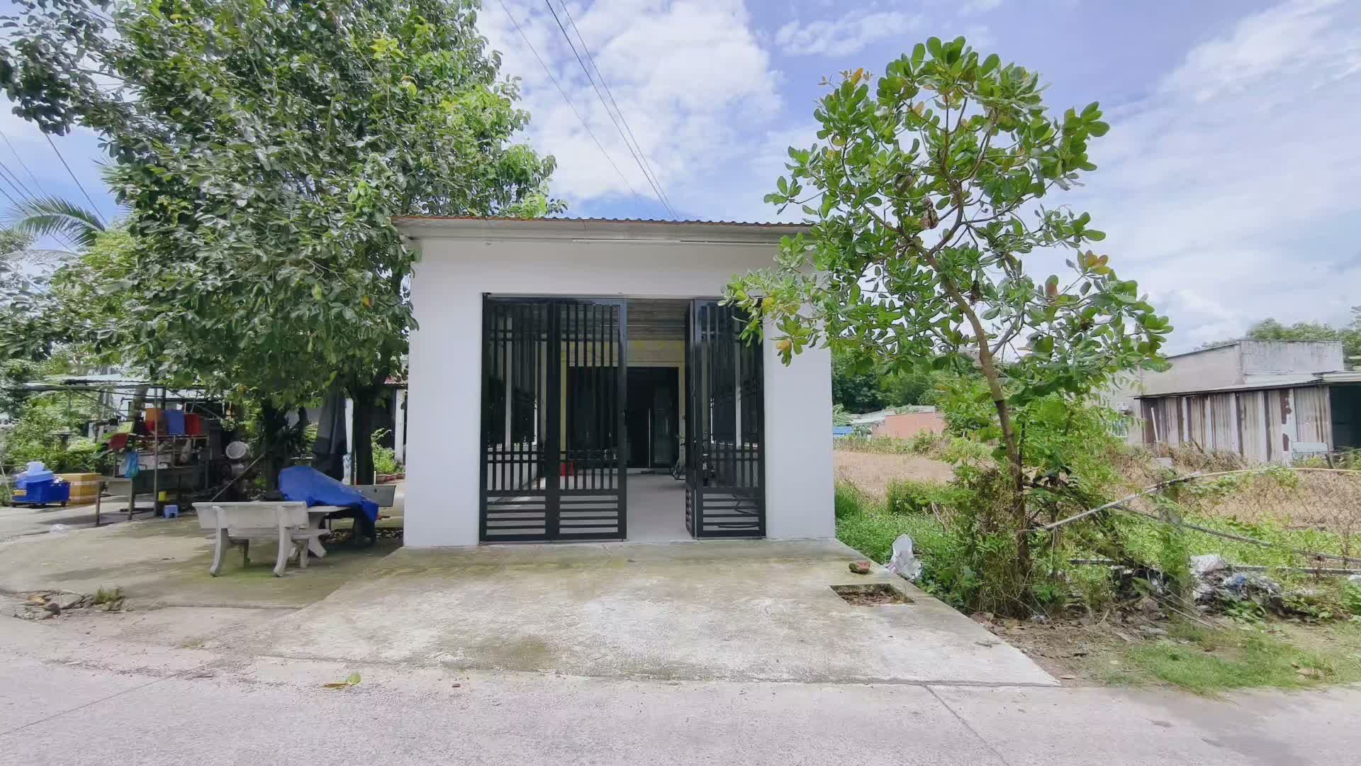 Chủ gửi bán căn nhà cấp 4 mới xây kp5 Vĩnh Tân dt 5x65 có 100m  - ảnh 2