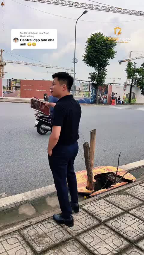 Long Biên Central
