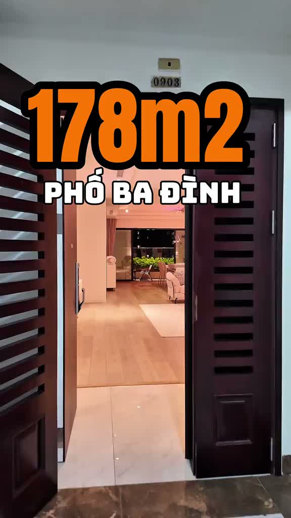 Hiếm lắm mới tìm được căn hộ 3 PN 178m2 ở Phố Láng Hạ Ba Đình