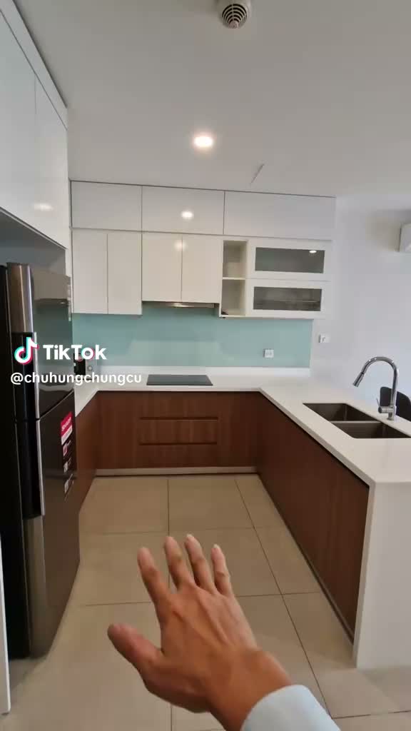 Trải nghiệm thực tế một căn 2 ngủ Kosmo Tây Hồ. Tầng 2x, view thoáng