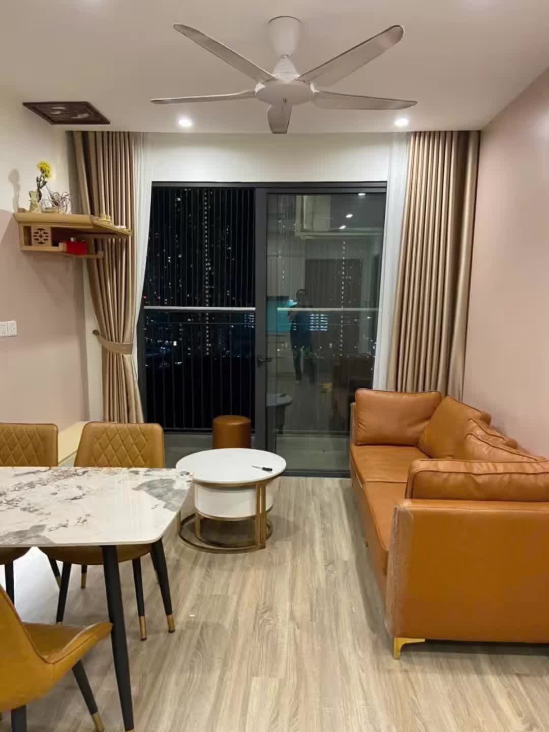 Căn hộ Vinhomes Smart City, 2 PN, 43 m²
