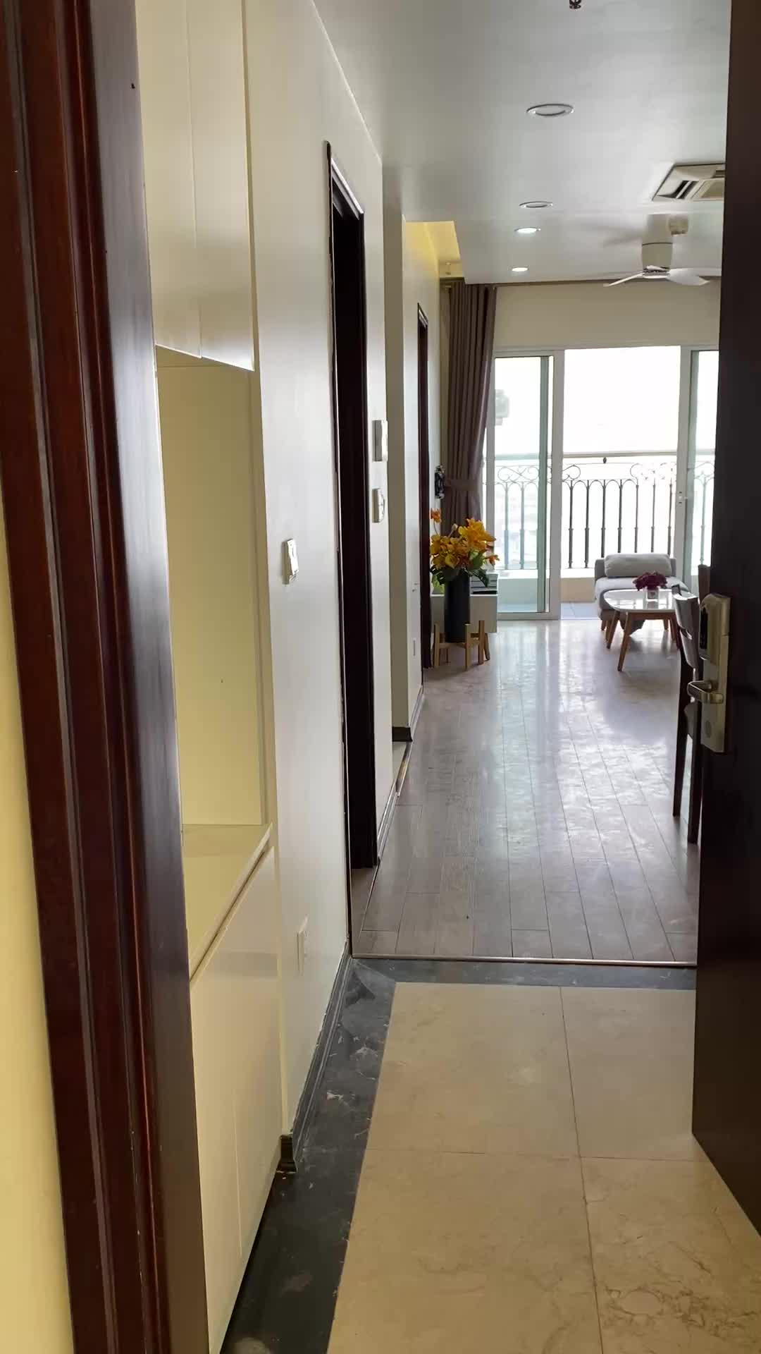 Căn hộ Hòa Bình Green City, 2 PN, 70 m²