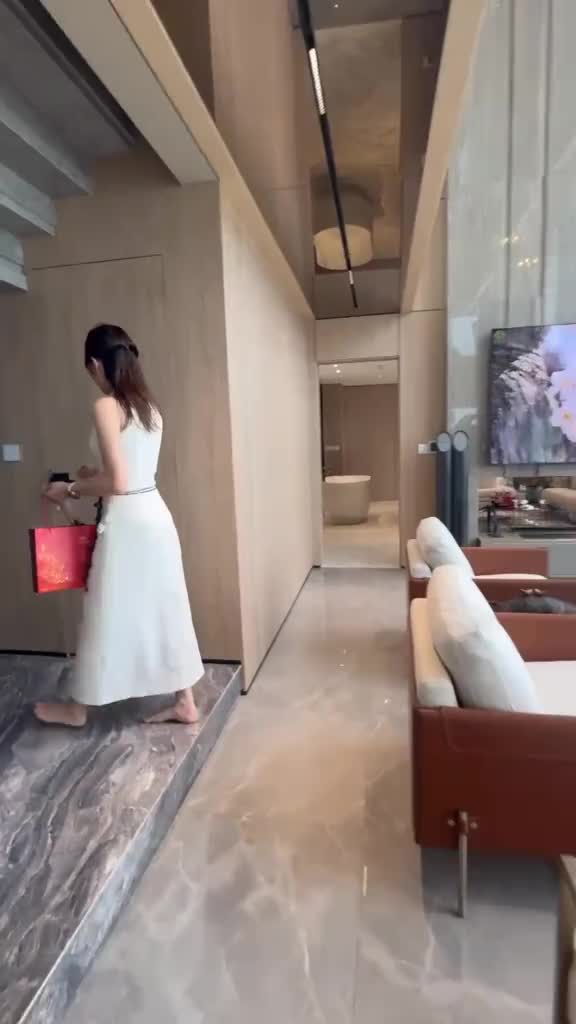 Căn hộ Noble Crystal Long Biên, 4+ PN, 299 m²