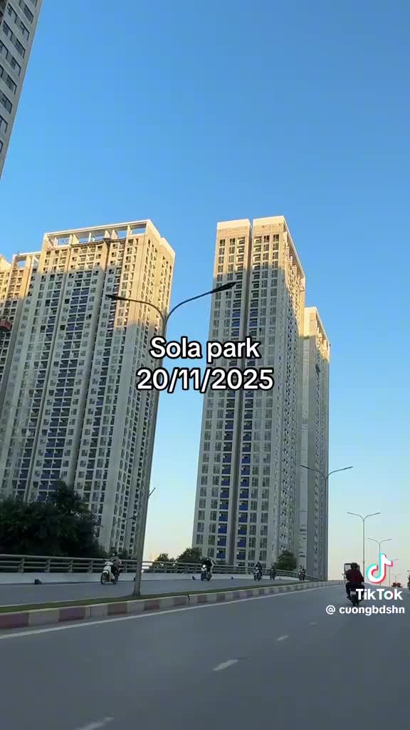 Căn hộ The Sola Park - Vinhomes Smart City, 2 PN, 65 m²