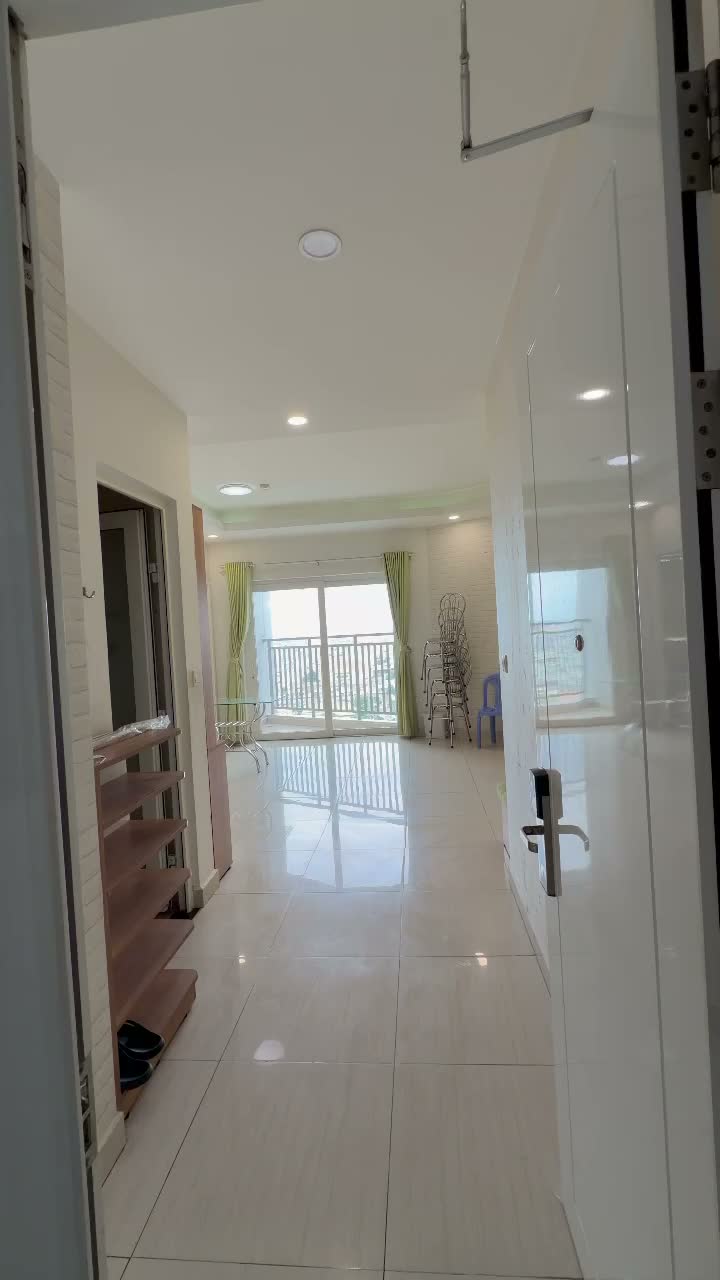 Căn hộ Moonlight Boulevard, 3 PN 96 m²