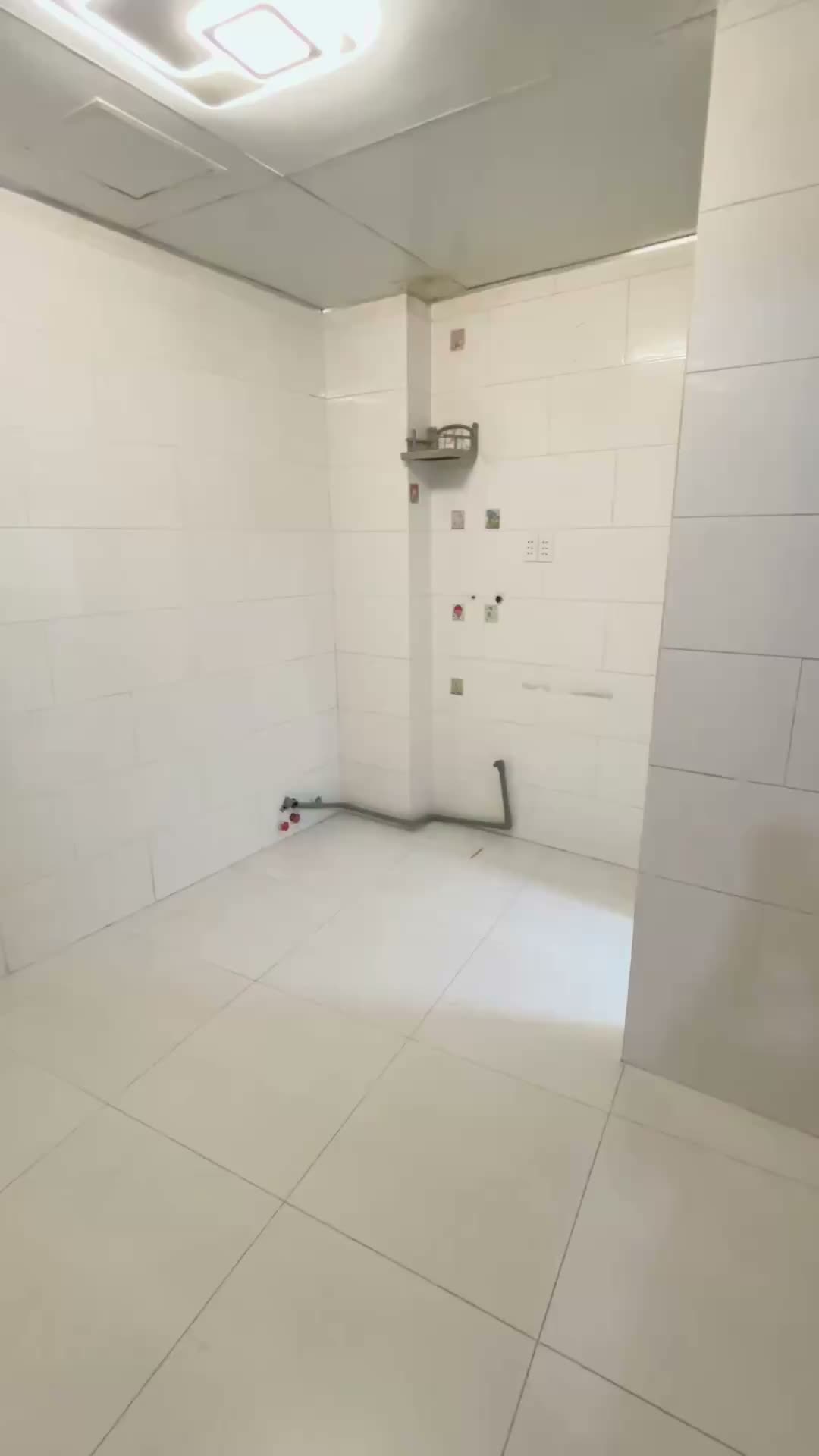 Bán nhà nhỏ xinh 3tầng khu trung tâm Q5,đối diện trường tiểu học Trần Bình Trọng và nhà thờ Chợ Quán.DT 4x4 3tầng(2PN,3tolet) SHR 2026 hoàn công đủ,dễ dàng decor sửa chữa cải tạo theo sở thích và nhu cầu của bản thân mình🫰 - ảnh 2